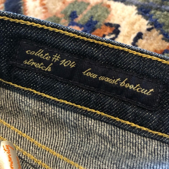 Citizen of Humanity Collete #104 low rise bootcut - Picture 4 of 9